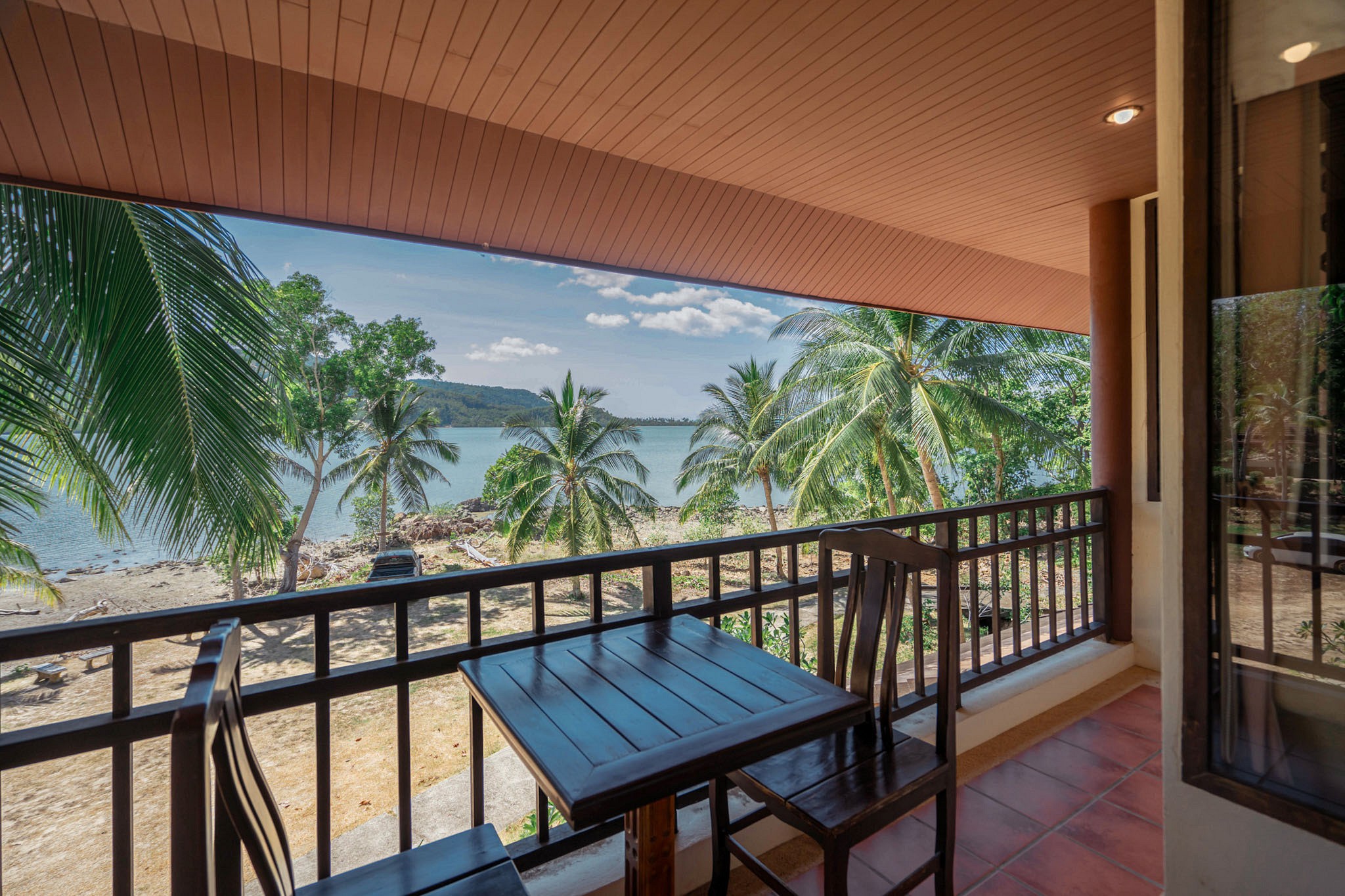 Photo <label>Gallery</label>