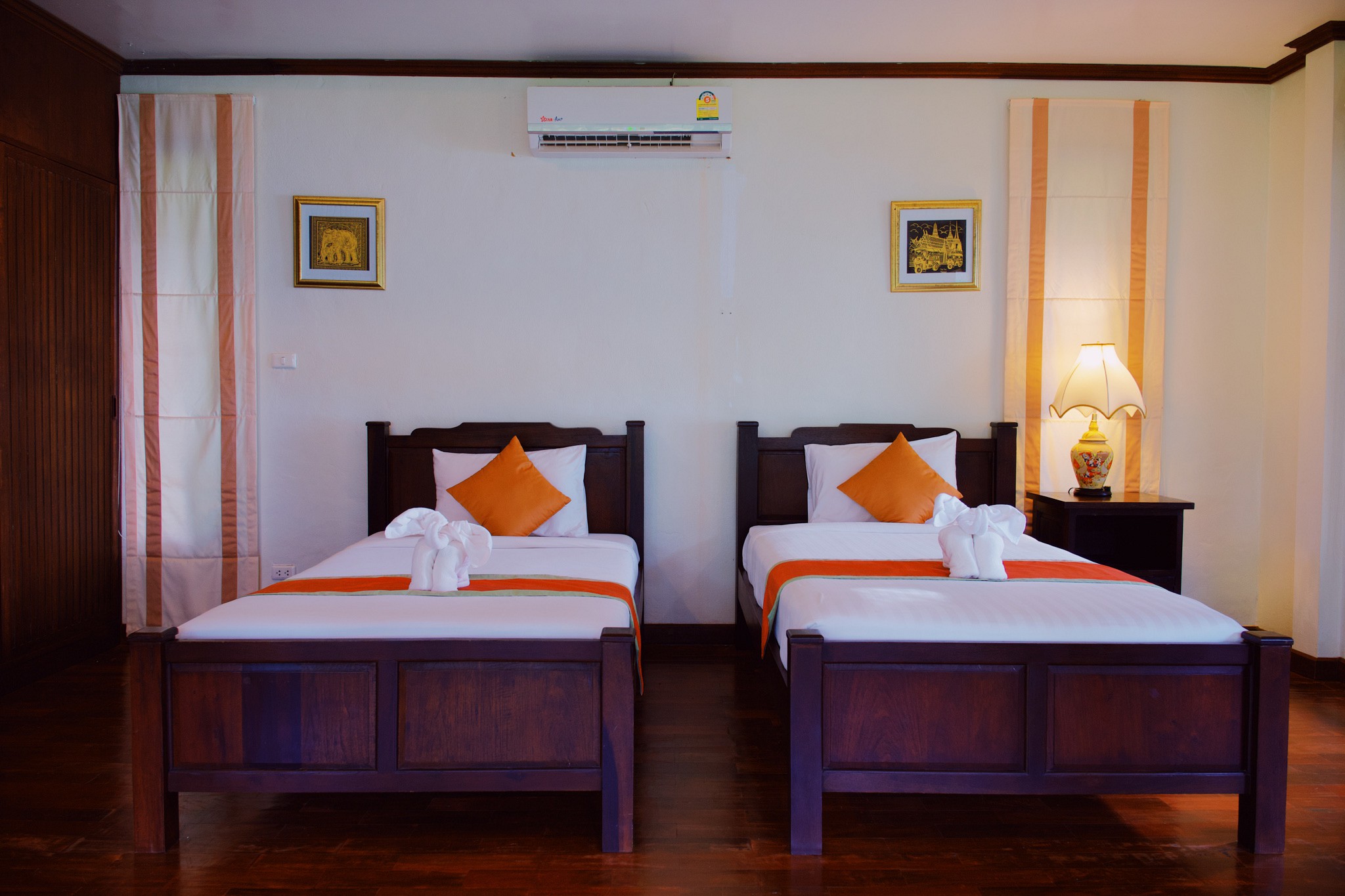 Hillside Deluxe Villa